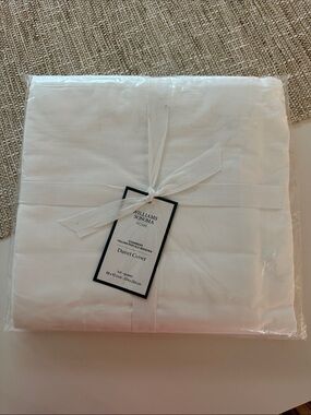 Williams Sonoma White Full/Qeen Duvet Cover 88x92